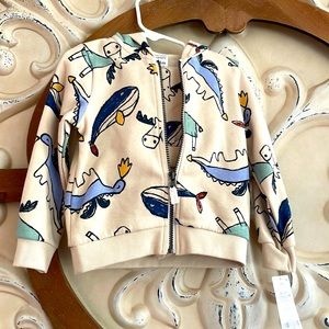 New with tags carters boys 24 months sweatsuit